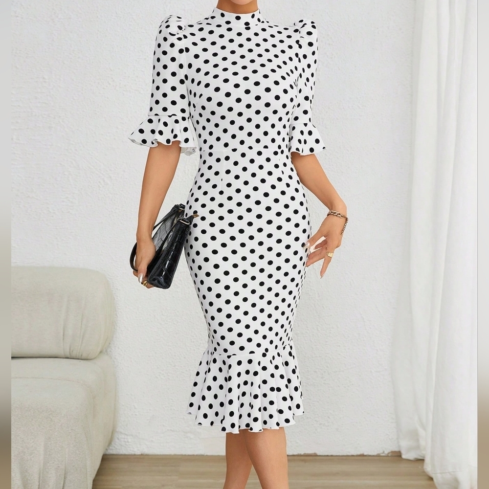 Polka Dot Print Flare Sleeve Mermaid Hem Dress - Picture 1 of 6